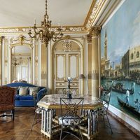 Flat in France, Paris, 200 sq.m.