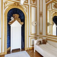 Flat in France, Paris, 200 sq.m.