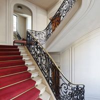 Flat in France, Paris, 200 sq.m.