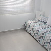 Квартира в центре города, на первой линии моря/озера в Испании, Валенсия, Аликанте, 80 кв.м.