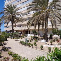 Квартира в центре города, на первой линии моря/озера в Испании, Валенсия, Аликанте, 80 кв.м.