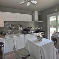 Villa in Guyane, 200 sq.m.