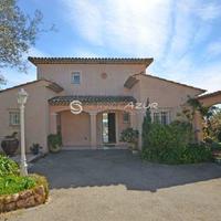 Villa in Guyane, 250 sq.m.