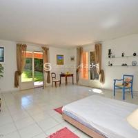 Дом во Французской Гвиане, 350 кв.м.