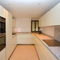 Апартаменты в центре города во Французской Гвиане, 97 кв.м.