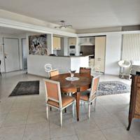 Flat in the city center in Guyane, 127 sq.m.