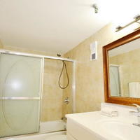 Квартира на второй линии моря/озера в США, Флорида,  Багама Бич, 97 кв.м.