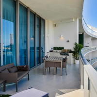 Пентхаус в центре города, на первой линии моря/озера в США, Миссури, Флорида, 280 кв.м.