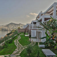 Апартаменты на первой линии моря/озера в Турции, 120 кв.м.