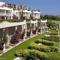 Вилла на первой линии моря/озера в Турции, 260 кв.м.