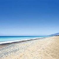 Вилла на второй линии моря/озера, в пригороде на Кипре, Полистипос