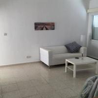 Flat at the second line of the sea / lake, in the city center in Republic of Cyprus, Eparchia Pafou, 80 sq.m.