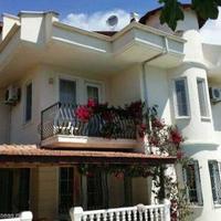 Villa at the second line of the sea / lake, in the city center in Turkey, 180 sq.m.