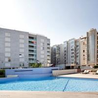 Apartment at the first line of the sea / lake, in the suburbs in Spain, Balearic Islands, Palma, 156 sq.m.