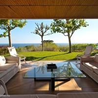 Villa at the second line of the sea / lake in Spain, Balearic Islands, Palma, 1000 sq.m.
