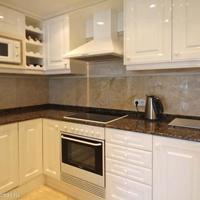 Flat at the first line of the sea / lake in Spain, Balearic Islands, Palma, 248 sq.m.