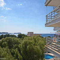 Flat at the second line of the sea / lake in Spain, Balearic Islands, Palma, 92 sq.m.