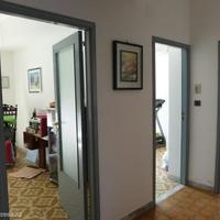 Апартаменты на второй линии моря/озера, в центре города в Италии, Вибо-Валентия, 116 кв.м.