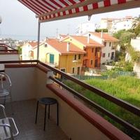 Flat at the second line of the sea / lake, in the city center in Italy, Liguria, Calabria, 55 sq.m.