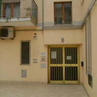 Квартира в центре города, на первой линии моря/озера в Италии, Лигурия, Вибо-Валентия, 95 кв.м.