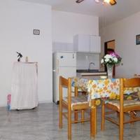 Flat at the second line of the sea / lake, in the city center in Italy, Liguria, Vibo Valentia, 35 sq.m.