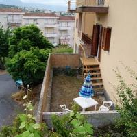 Flat at the second line of the sea / lake, in the city center in Italy, Liguria, Vibo Valentia, 20 sq.m.