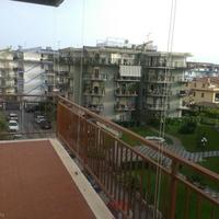 Квартира на второй линии моря/озера, в центре города в Италии, Лигурия, Вибо-Валентия, 43 кв.м.