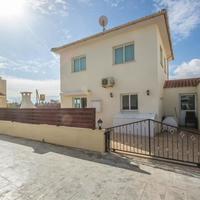 House in Republic of Cyprus, Eparchia Pafou, Polis, 115 sq.m.