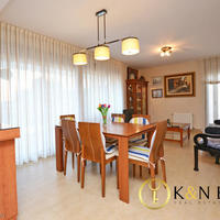 Flat in Spain, Comunitat Valenciana, Alicante, 190 sq.m.