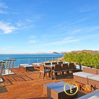 Townhouse at the first line of the sea / lake in Spain, Comunitat Valenciana, Alicante, 300 sq.m.