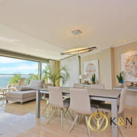 Townhouse at the first line of the sea / lake in Spain, Comunitat Valenciana, Alicante, 300 sq.m.