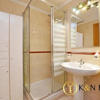 Townhouse in the suburbs in Spain, Comunitat Valenciana, Alicante, 300 sq.m.