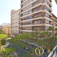 Flat in the city center in Spain, Comunitat Valenciana, Alicante, 130 sq.m.