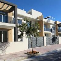 Townhouse in the suburbs in Spain, Comunitat Valenciana, Alicante, 100 sq.m.