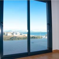 Townhouse at the first line of the sea / lake, in the suburbs in Spain, Comunitat Valenciana, Alicante, 105 sq.m.