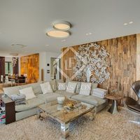 Villa by the lake, at the seaside in Spain, Catalunya, Girona, 532 sq.m.