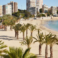 Апартаменты на второй линии моря/озера, в центре города в Испании, Валенсия, Аликанте, 90 кв.м.