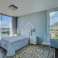 Вилла в большом городе, у моря в Испании, Каталония, Льорет-де-Мар, 335 кв.м.