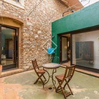 Villa in Spain, Catalunya, Girona, 164 sq.m.
