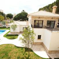 Villa in Spain, Comunitat Valenciana, Alicante, 215 sq.m.