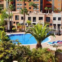 Townhouse at the first line of the sea / lake in Spain, Canary Islands, Santa Cruz de Tenerife, 270 sq.m.