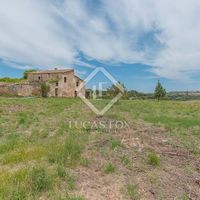 Villa in Spain, Catalunya, Girona, 550 sq.m.