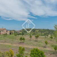 Villa in Spain, Catalunya, Girona, 550 sq.m.