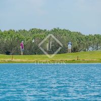 Villa in Spain, Catalunya, Girona, 550 sq.m.