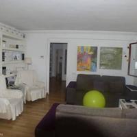 Квартира на первой линии моря/озера в Испании, Каталония, Камбрилс, 110 кв.м.