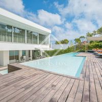 Villa by the lake, at the seaside in Spain, Catalunya, Girona, 413 sq.m.