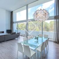 Villa by the lake, at the seaside in Spain, Catalunya, Girona, 413 sq.m.