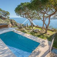 Вилла в Испании, Каталония, Льорет-де-Мар, 609 кв.м.