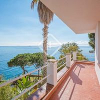 Вилла в Испании, Каталония, Льорет-де-Мар, 609 кв.м.