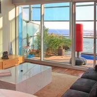 Пентхаус на первой линии моря/озера в Испании, Каталония, Побленоу, 120 кв.м.